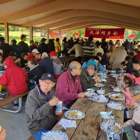 2025 年活动现场用餐